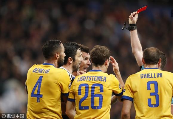  杜塞尔多夫老将压哨绝杀，补时阶段上演读秒破门