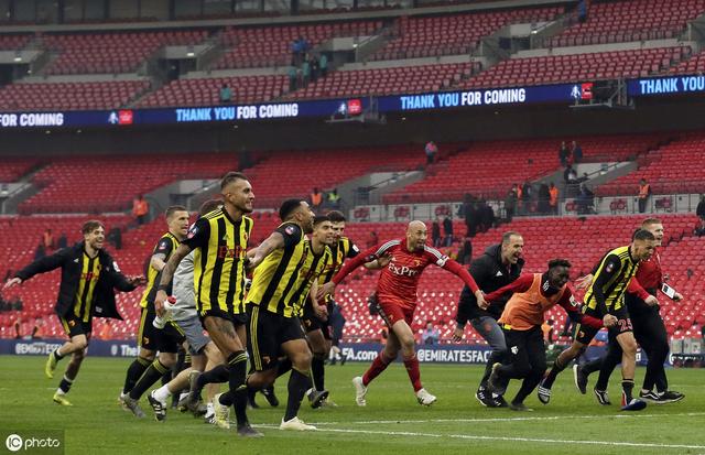  狼队锋霸希门尼斯独中两元帮助球队客场逆转战胜诺丁汉森林